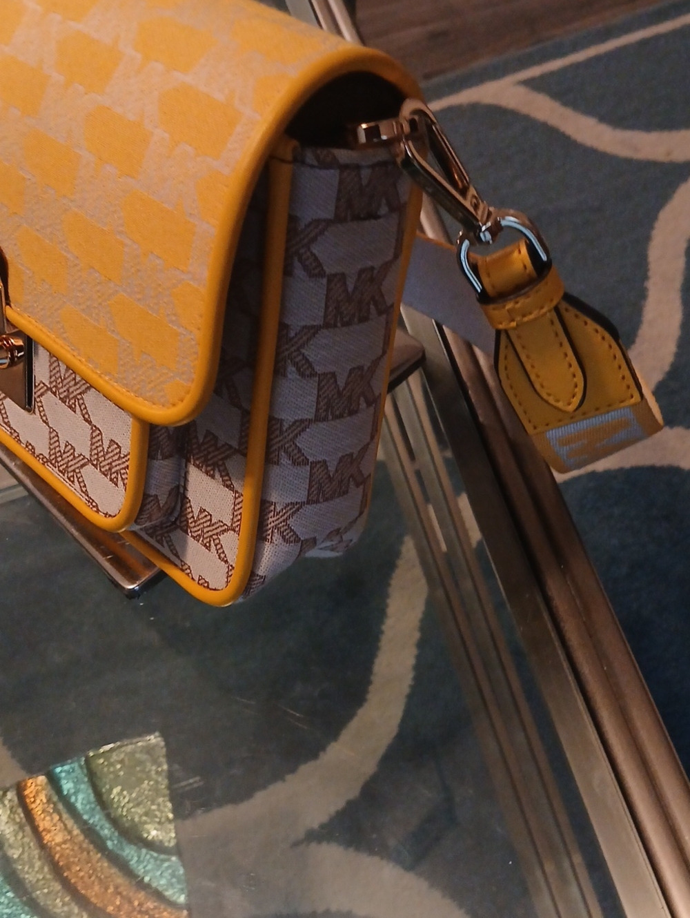 Michael Kors Yellow and White MK Logo Crossbody Bag - Picture 3 of 7